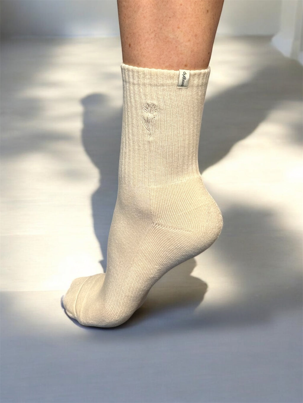 soft step (no grip).